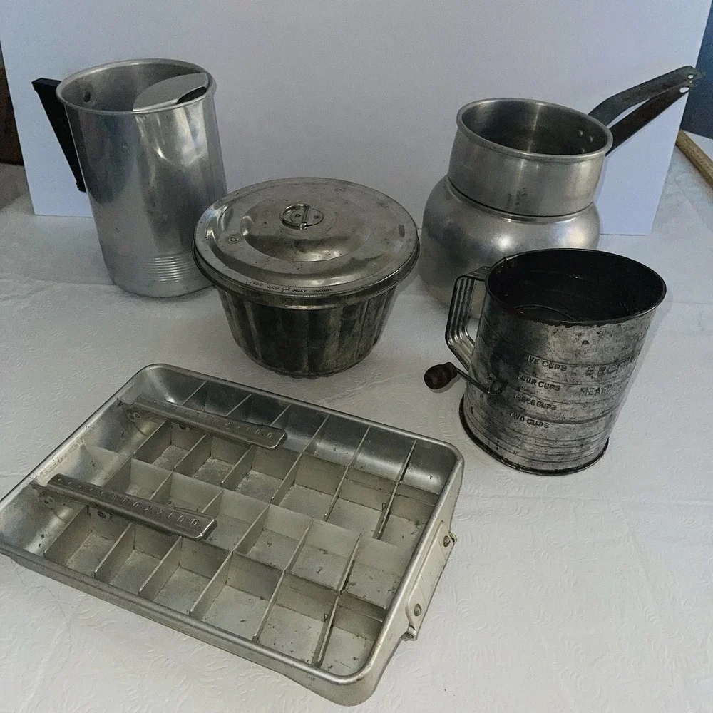 Vintage Kitchenware Lot Frigidaire Quickube Ice Tray Bromwell Sifter Jar Pitcher